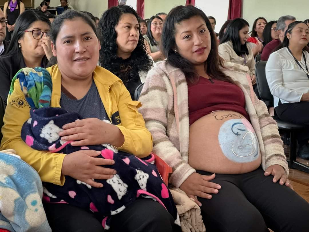 DPS_Chimborazo's tweet photo. #Pujilí|
El Hospital 🏥 Básico Rafael Ruiz del cantón Pujilí recibió la certificación como Establecimiento de Salud Amigo de la Madre y del Niño (ESAMyN), por parte de la Acess - Calidad Salud, el pasado 16 de octubre de 2024. https://t.co/FuJraong6E