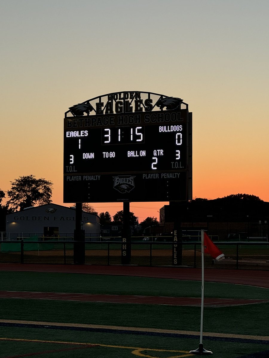 Charly Hirsch-Beckman tweet media