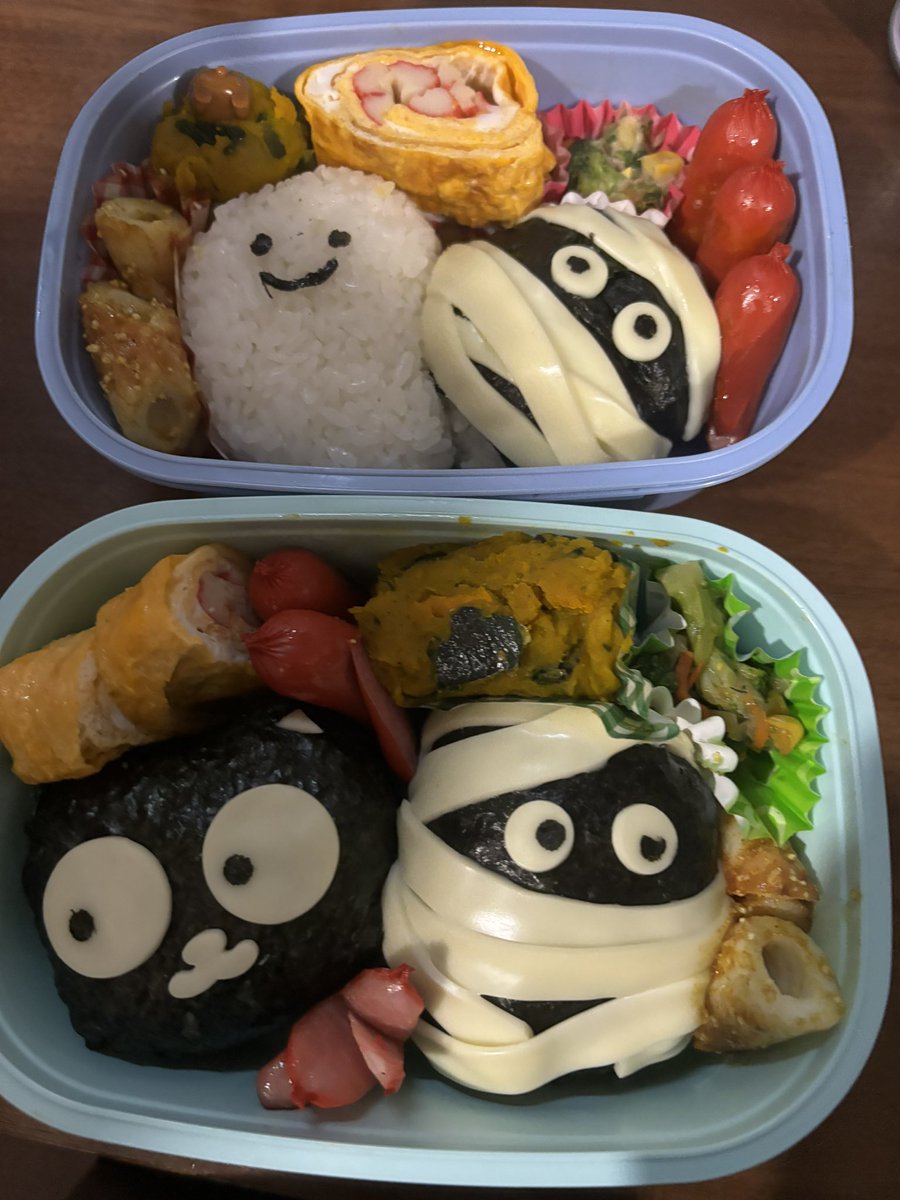 EzskR's tweet photo. 久々に生存報告。
息子が遠足だからハロウィン弁当！
娘もついでにキャラ弁にしといた(   ´~`  )
片方だけだと不満が出るけど、疲れた～(:3_ヽ)_ https://t.co/Z2KbvmfGa6