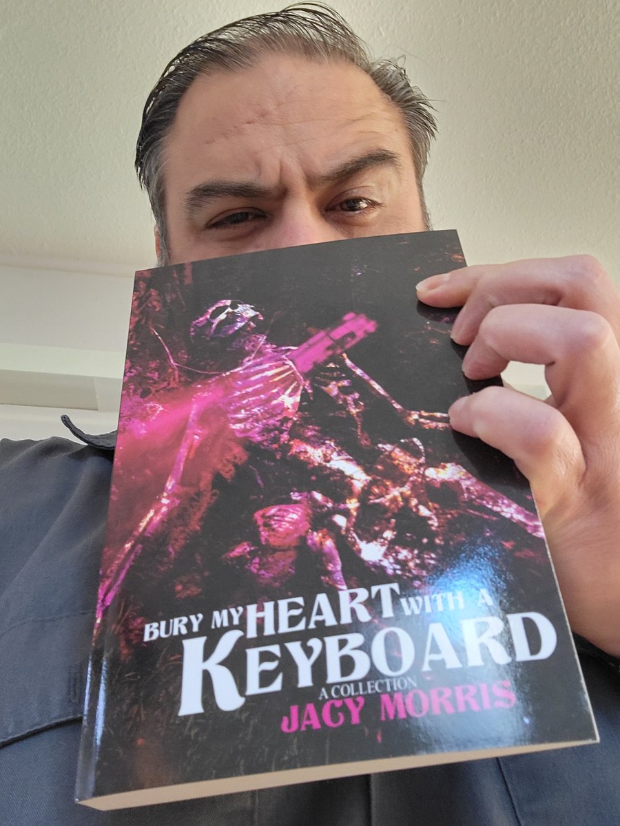 Vocabulariast's tweet photo. Got my physical copy of Bury My Heart with a Keyboard. It's beautiful. Don Noble rocked the cover, and Katherine Silva rocked out the interior... I rocked out the words. Pick you up one... blow your mind.

@Thirdestatebook https://t.co/z0e6XtHem3