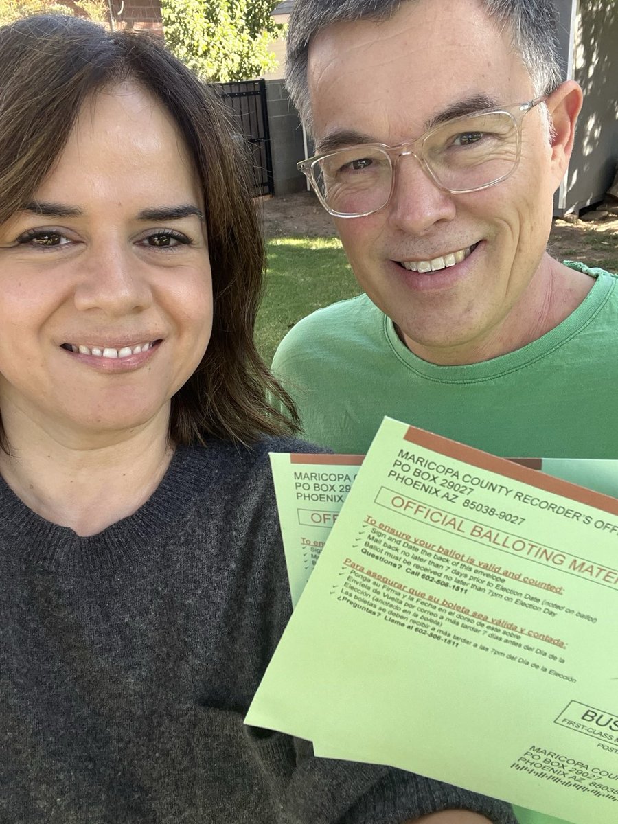 yolitorosentado's tweet image. It felt so good to vote for ⁦@KamalaHarris⁩ ⁦@RubenGallego⁩ ⁦@DrAmishShah⁩ ⁦@AguilarYlenia⁩ ⁦@JonathonRHill⁩ @JoshuaP_AZ ⁦@azforaccess⁩ ⁦@DanielVPhx⁩ ⁦@TimStringhamAZ⁩ + Dems up and down the ballot! 🇺🇸