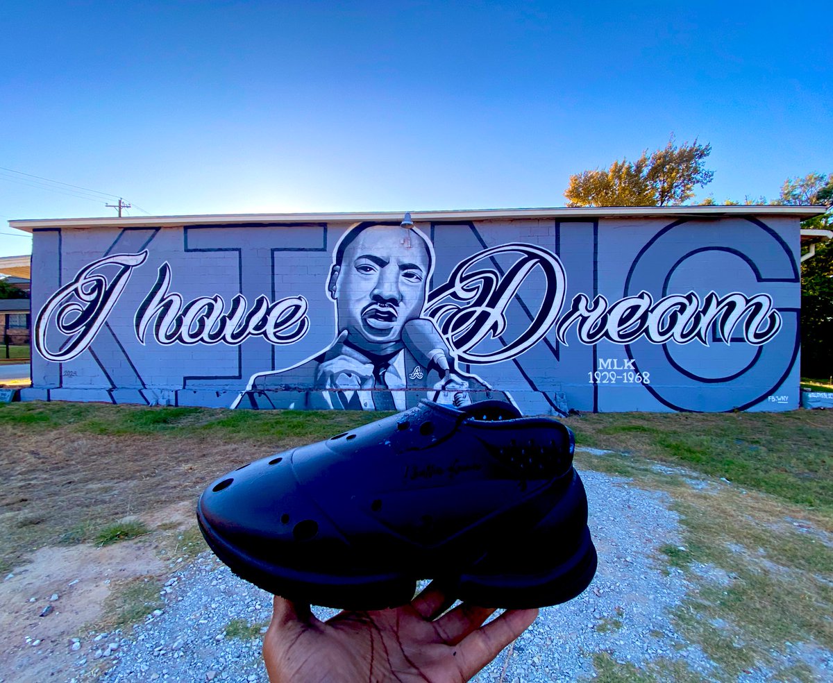 khullenart's tweet photo. Katalyst 1 by Khullen Arman, launching 2025. We have a dream, to produce the official shoes of the catalysts and dreamers! 👟🚀👌🏾 https://t.co/hIldt6XVrS