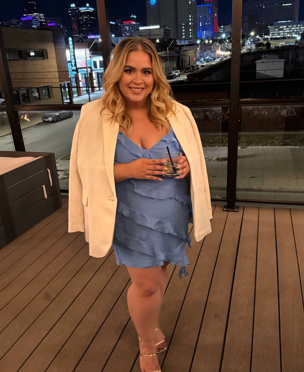 Alexis Strauss tweet media