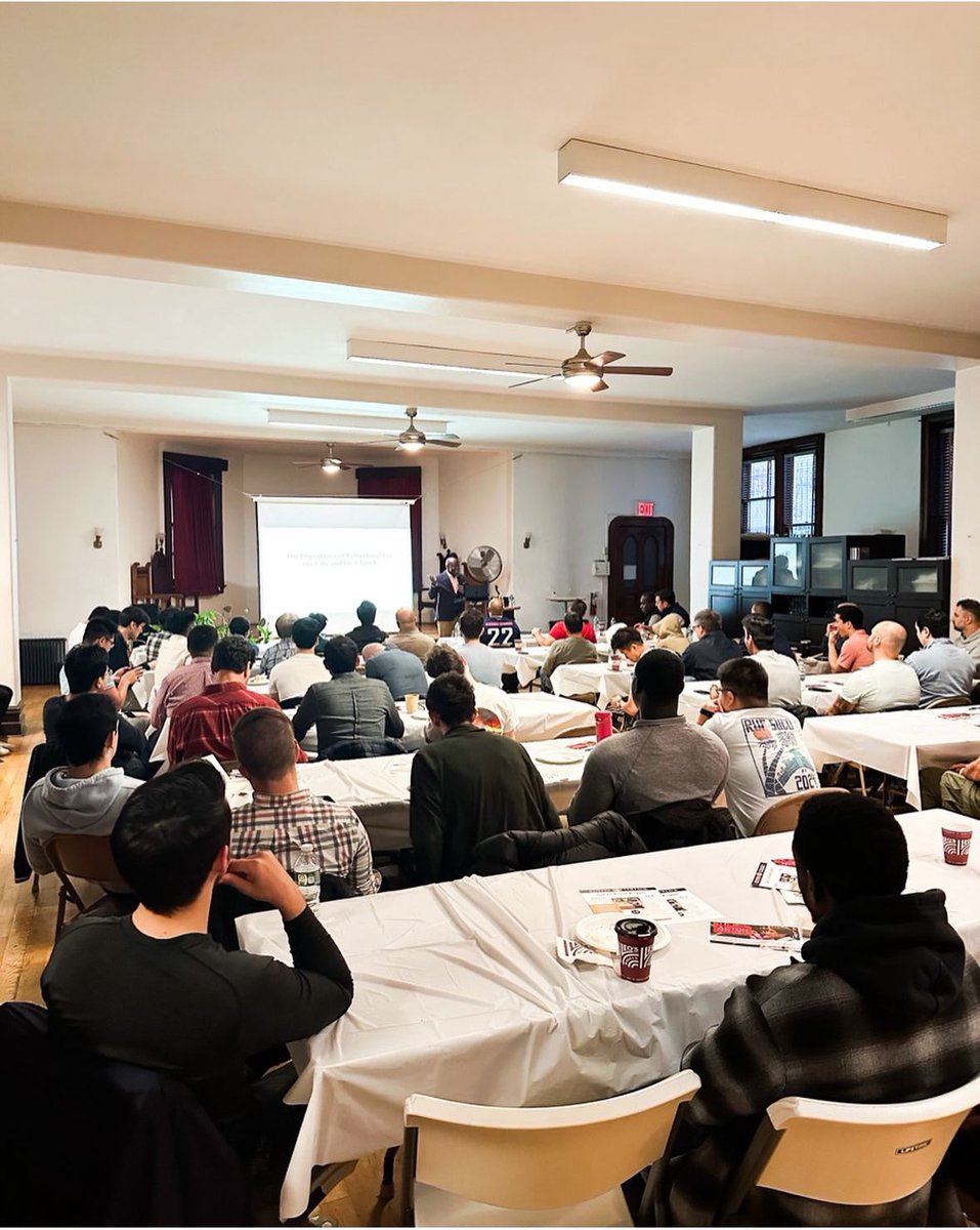 drantbradley's tweet photo. Just wrapped up several days of speaking about the crisis of boys, men, &amp; fatherhood at Redeemer Presbyterian Church-Downtown (NYC). Over 100 men on Day 1 and on Day 2 we added sons for breakfast. Got reports from fathers making changes that night! Wow! The revolution continues… https://t.co/olAq1SZGzj