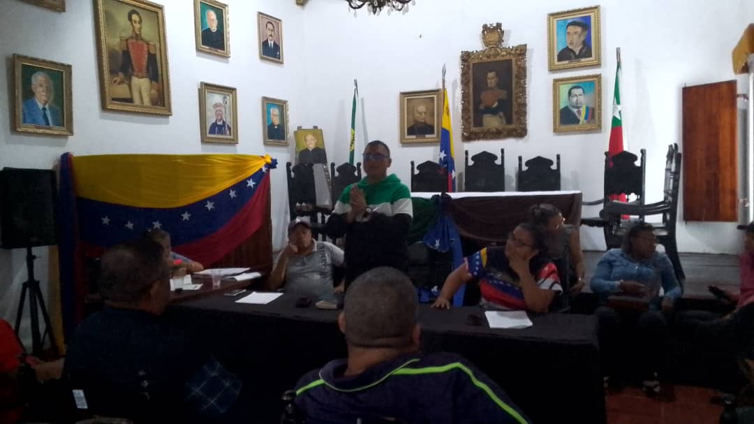 apcescuque's tweet photo. Jueves 29 agosto desde el Municipio Escuque, reunión del equipo político municipal https://t.co/TvgbLx4IHl