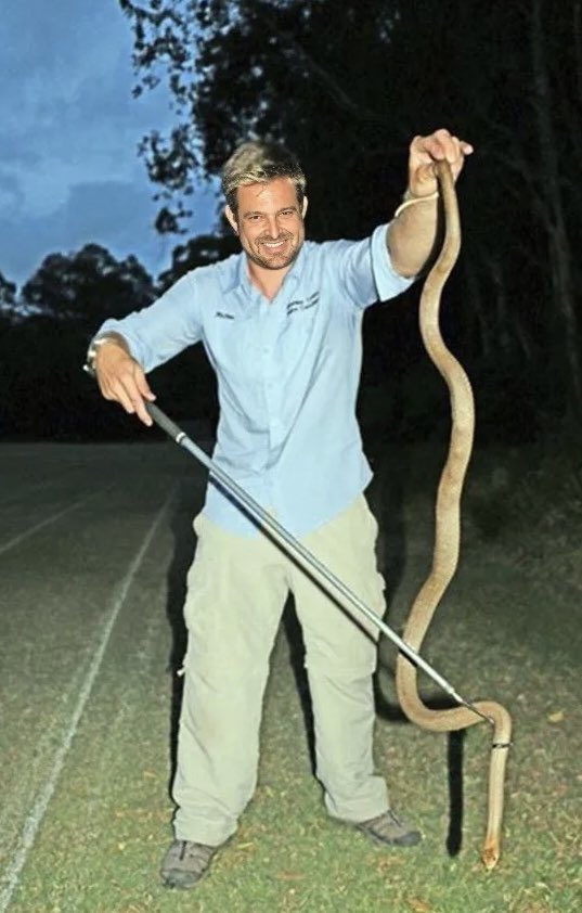 SnakesPlus's tweet image. The leader in over-the-counter retail poisonous snake sales — @garysnakes — on facing adversity: “When life gets tough, I try to spend more time with my snakes. And just… mess with them. It makes me feel powerful because they can’t really do anything about it. I’m like a god.”