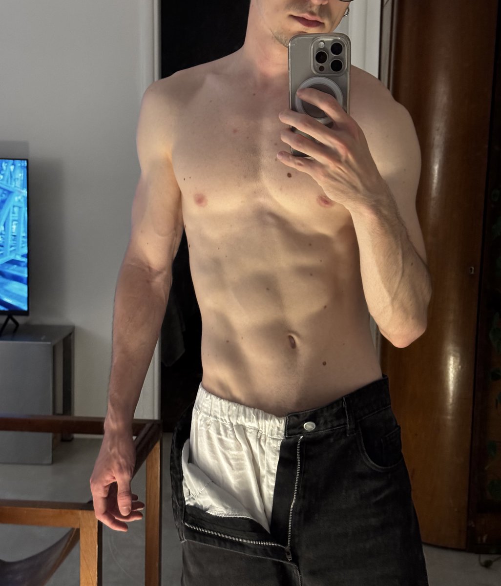 stub_bornity's tweet image. 