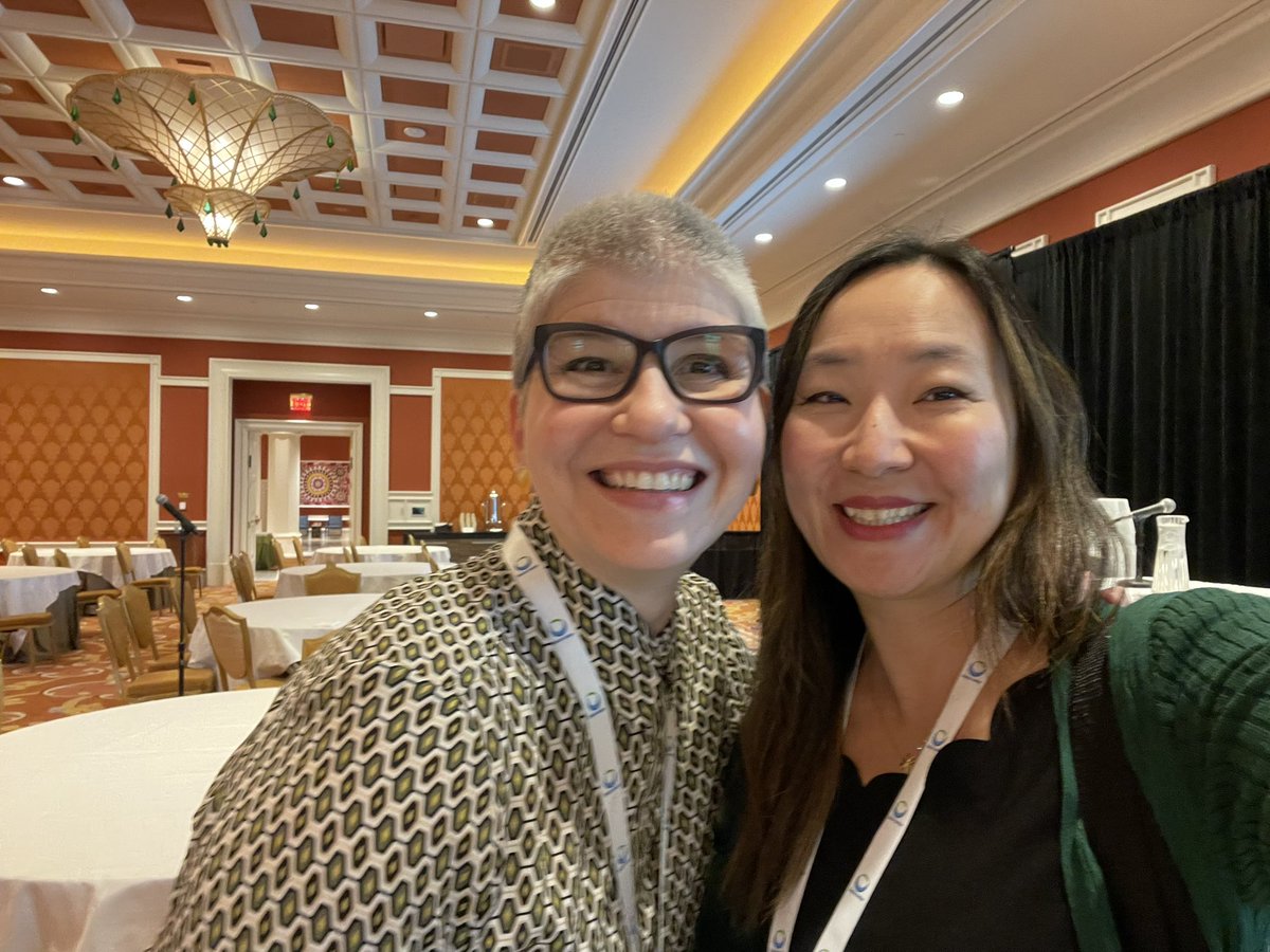 Sara_Jiang's tweet image. HUGE THANKS to my co-presenters this year at #CAP24! Absolutely delighted to have had the opportunity to share the stage with these four tremendous pathologists and friends! 
@bfaquin 
@KMirza 
@UNCPathology 
@UNMPathology