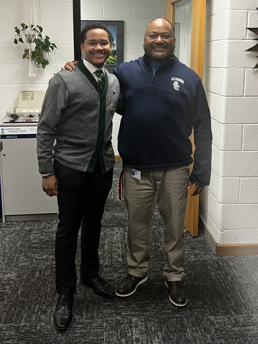 Carey Manugo tweet media