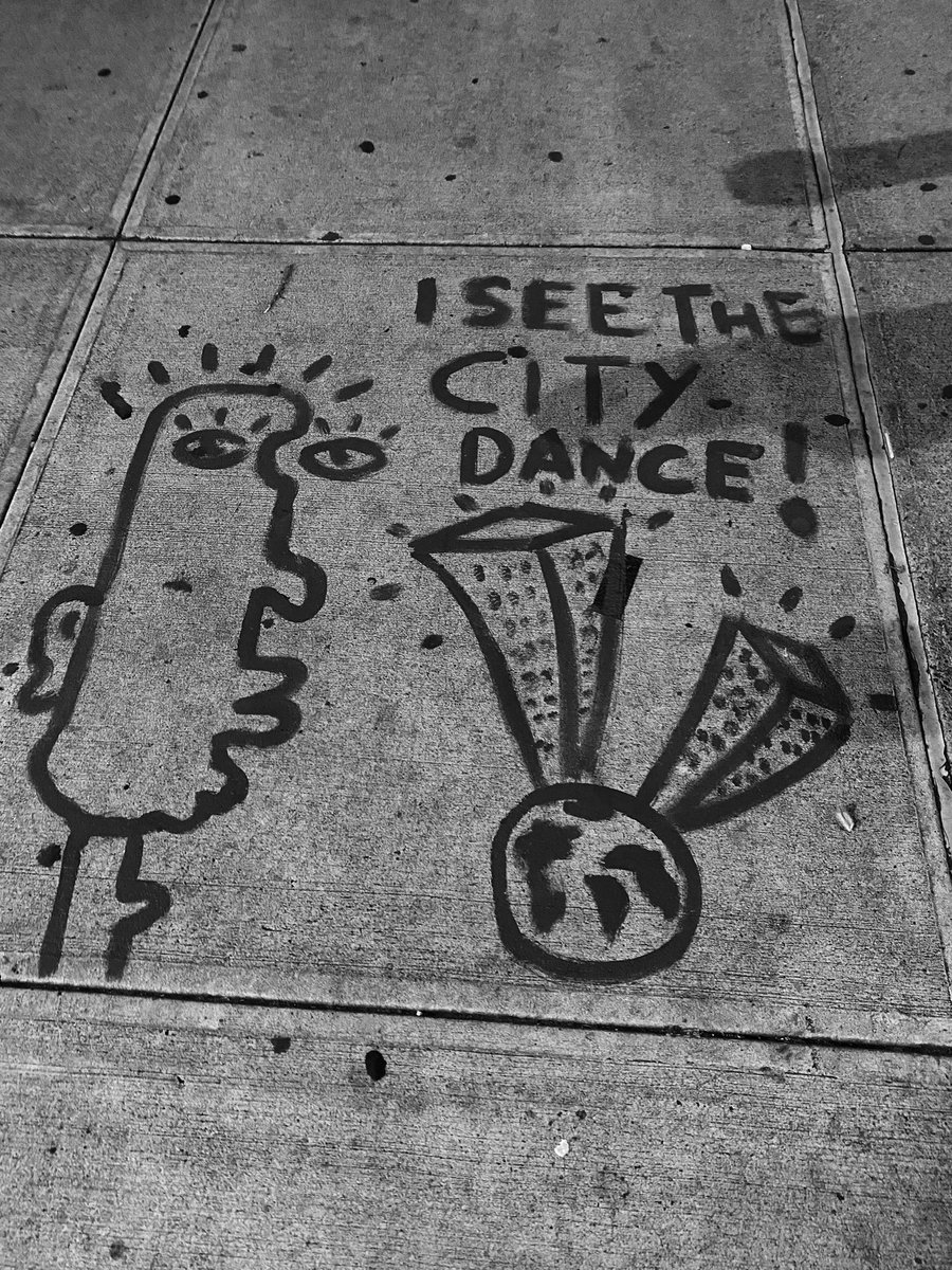 theshiflick's tweet photo. Life Late-Nightly. A weekend in New York City.
#TimesSquare #eastvillage #lowereastside #loisada #alphabetcity #downtown #Manhattan #NYC #NewYork #newyorkcity #Yankees #NewYorkLiberty #liberty #night #nightlife #NightPhotography #photography #photooftheday #art #shotoniphone https://t.co/WIAVdlp88i