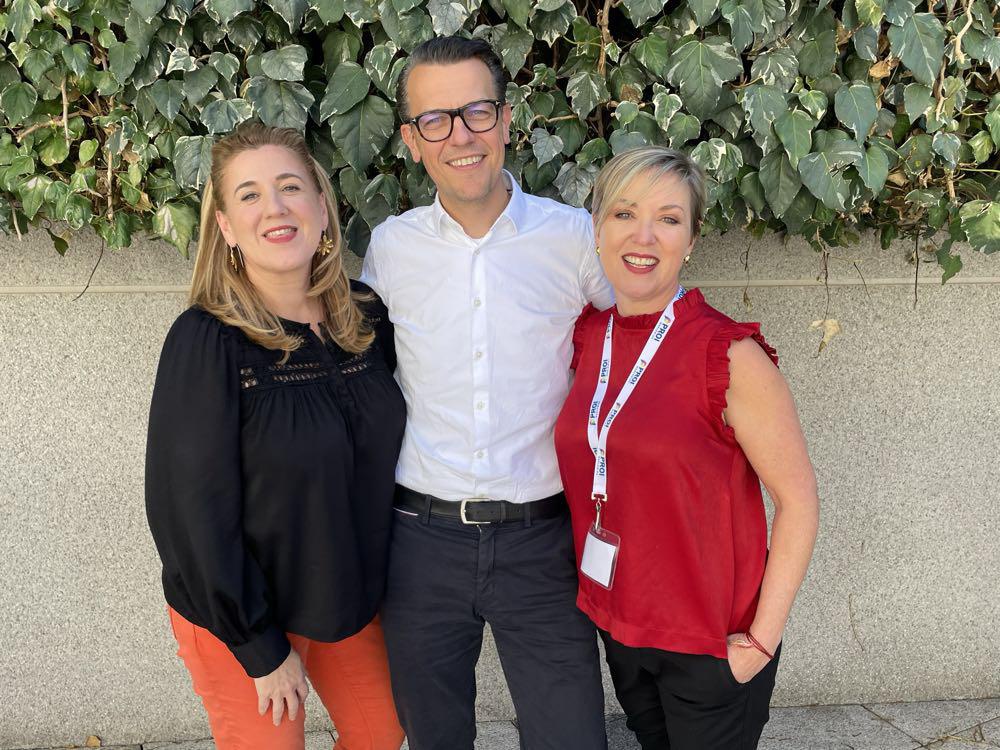 PROI Worldwide (@proiworldwide) on Twitter photo Congratulations to Tobias Muller, <a href="/klenkhoursch/">Klenk & Hoursch AG</a> on being voted in as #PROI EMEA Co-Chair for 2024-2026. Thank you for your continued volunteer leadership, we value your contribution to the Global PROI Board! L to R: Rebecca Mayo, Tobias Muller, and Nicola Nel, PROI GMD. Congratulations to Tobias Muller, <a href="/klenkhoursch/">Klenk & Hoursch AG</a> on being voted in as #PROI EMEA Co-Chair for 2024-2026. Thank you for your continued volunteer leadership, we value your contribution to the Global PROI Board! L to R: Rebecca Mayo, Tobias Muller, and Nicola Nel, PROI GMD.