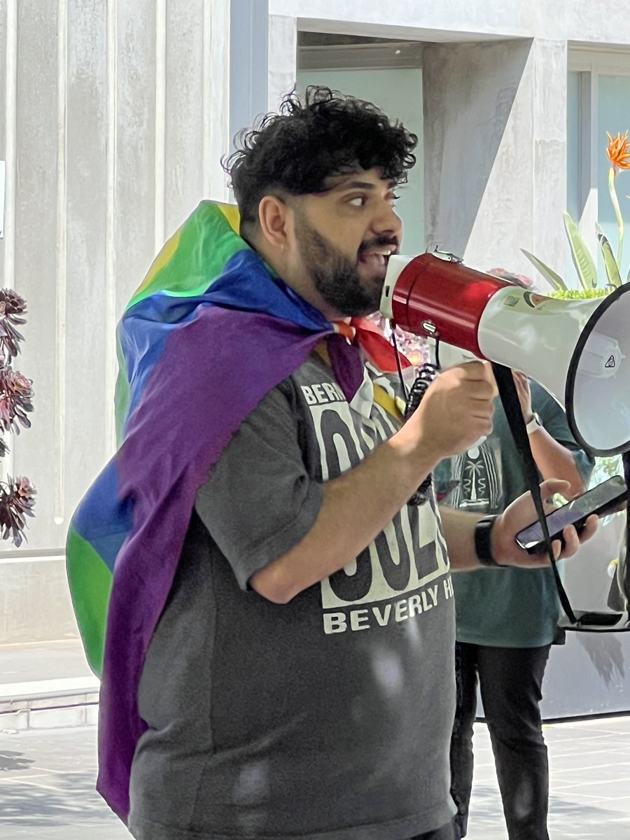 A/Prof Leah Kaufmann💉💉💉 💉 (@drleahkaufmann) on Twitter photo <a href="/ACUmedia/">Australian Catholic University</a> National Student Association president speaking on behalf of students whose graduation was cut short by an antiabortion and anti LGB keynote. <a href="/NTEUnion/">NTEU</a> <a href="/AEUfederal/">AEU</a> and Independent Education Union stand with <a href="/ACUmedia/">Australian Catholic University</a> students. <a href="/ACUmedia/">Australian Catholic University</a> National Student Association president speaking on behalf of students whose graduation was cut short by an antiabortion and anti LGB keynote. <a href="/NTEUnion/">NTEU</a> <a href="/AEUfederal/">AEU</a> and Independent Education Union stand with <a href="/ACUmedia/">Australian Catholic University</a> students.