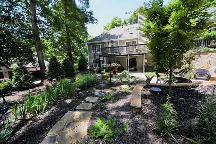 Have you heard of hardscape and softscape? Let's know how you use them in your yard. Check out these perfect landscaping duo! 😉

#Hardscape #Hardscaping #Hardscaping101
 LocalInfoForYou.com/204816/hardsca…