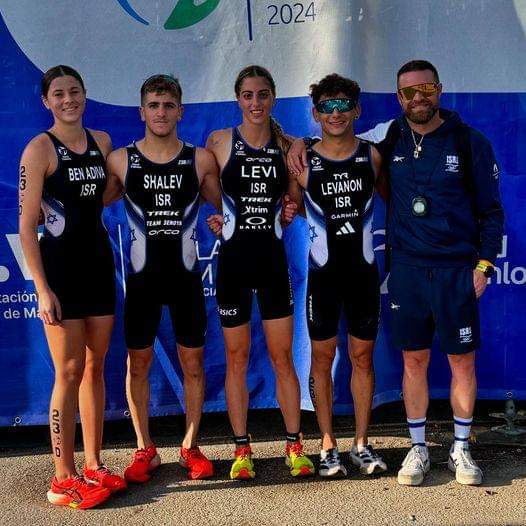 11th place for our 🇮🇱🏊🏼‍♀🚴🏼‍♀🏃🏽U23 Mixed team at the Triathlon World Championships!!! So proud of you all 
💙🤍💙🤍💙🤍