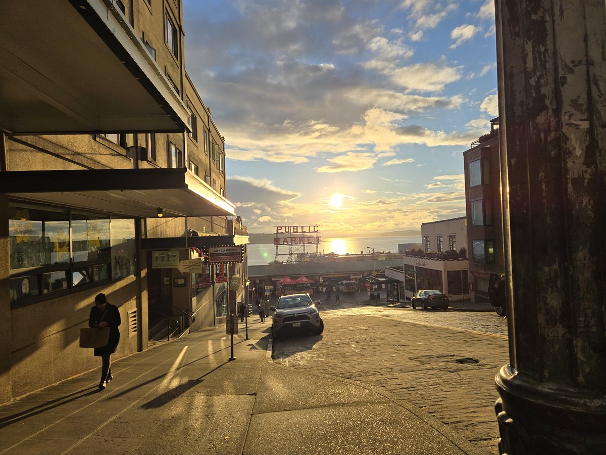 Tony -H4773r- Elfson tweet media