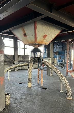 Mike Elliott (@mikeonmining) on Twitter photo Simple mods such as the Rotex Screen feed bins were modified & the distributors lifted to increase the angles of the feed. This change by #LindiJumbo staff in Oct, immediately distributed #graphite flake more evenly to the 2 series of screens & improved efficiency.
<a href="/WalkaboutRes/">Walkabout Resources</a> Simple mods such as the Rotex Screen feed bins were modified & the distributors lifted to increase the angles of the feed. This change by #LindiJumbo staff in Oct, immediately distributed #graphite flake more evenly to the 2 series of screens & improved efficiency.
<a href="/WalkaboutRes/">Walkabout Resources</a>