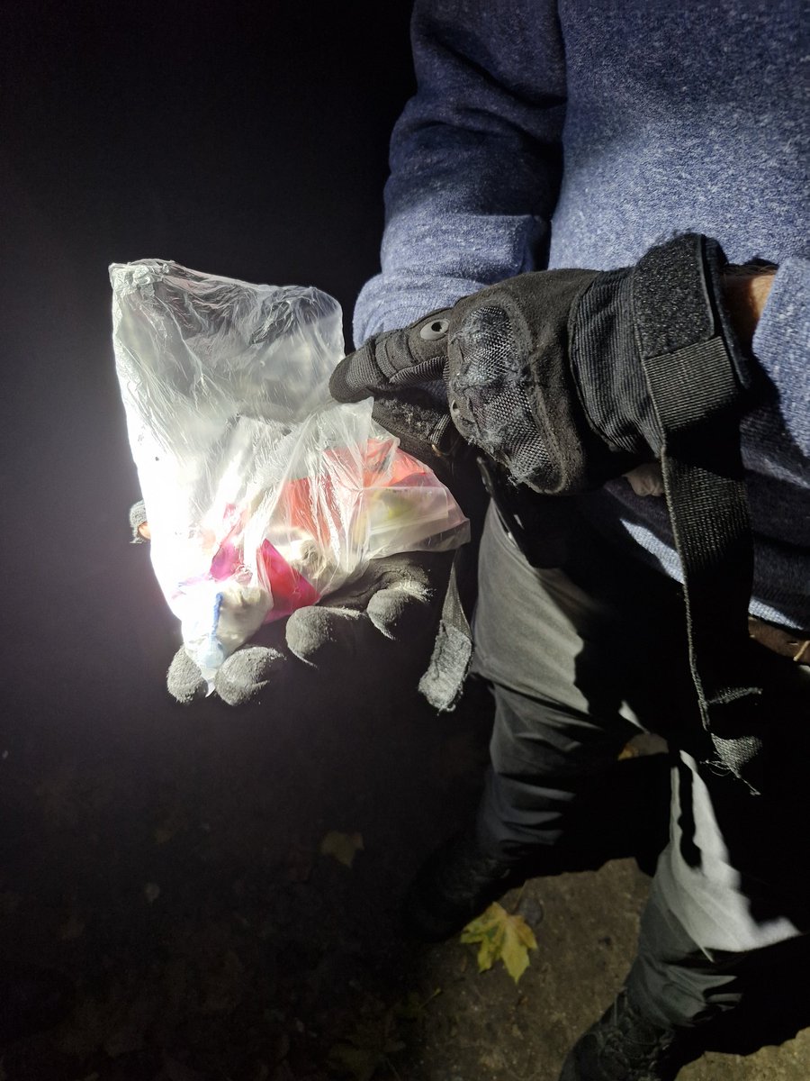 Proc_Compiegne's tweet image. #procureur 
#policenationale 
#justice 

Opération anti-delinquance à Compiègne,  ce 21 octobre 2024, au Clos des Roses,  avec la police nationale, en présence du parquet de Compiègne.

Interpellations en flagrant délit et gardes à vue.