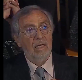 badcupper's tweet photo. La cara de los arrastrados cuando alguien habla en publico demostrando tener los cojones que nunca tuvieron ni tendran
Gracias Norman Briski https://t.co/SmUNQIh8Kp