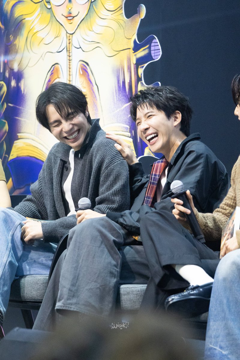 FirstKhaoFilms's tweet image. 