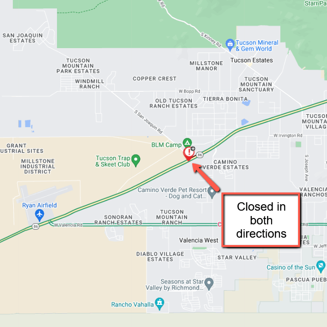ArizonaDOT's tweet photo. *CLOSURE*

SR 86 is closed in both directions at San Joaquin Rd due to a crash.

Expect delays. There is no estimated time to reopen.

For real-time traffic info, check https://t.co/l4s0AFGOpz and the AZ511 app:
📱Apple: https://t.co/0mekn2XoYN
📱Android: https://t.co/UaWJeK5tT4 https://t.co/JwCO0OkBqI