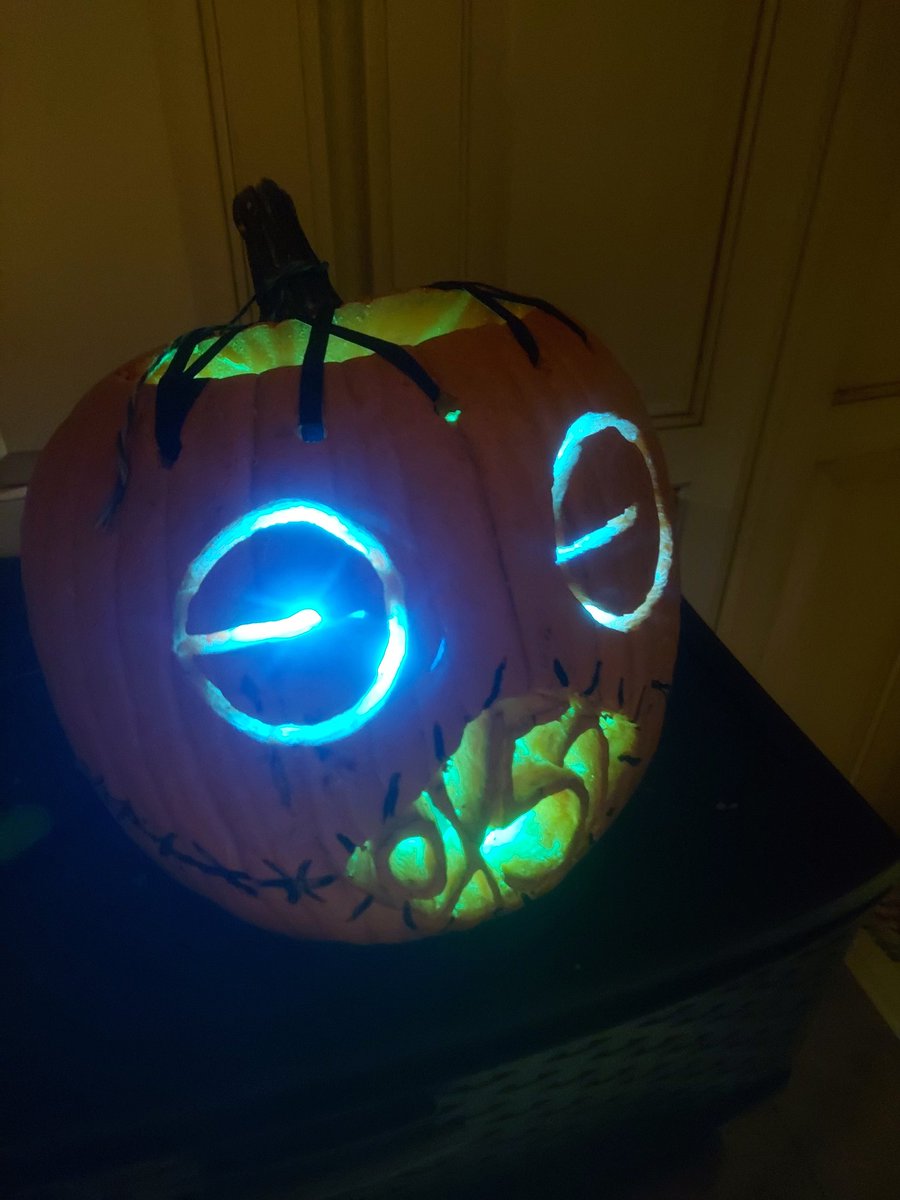 lennetb07's tweet image. Multi colored lit based pepe 0x52 pumpkin. @0x52BasedPepe 

Pictures of pumpkin &amp;amp; process below.