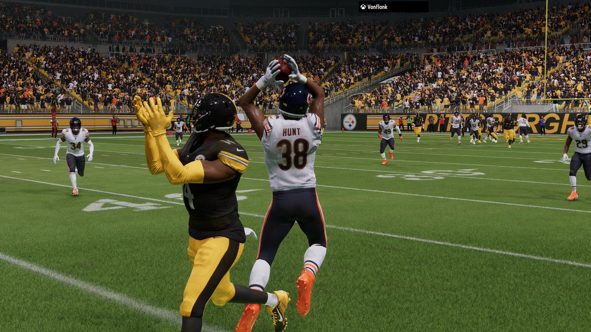XCFL_BigSmitty's tweet photo. Bears come out on top over Steelers. 43-7 final score. We torment Justin Fields all day. Multiple pressures and INTs.

"The Rookie from Alabama"
Was a common phrase in the 4th quarter. 👀 
@XCFLNetwork https://t.co/WA9dLGn14S