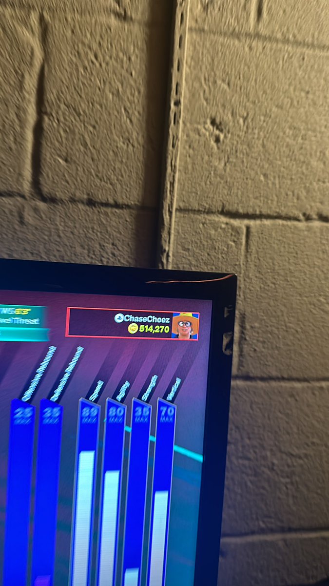 ummison's tweet image. still going easily could reach a mil i haven’t even been grinding it