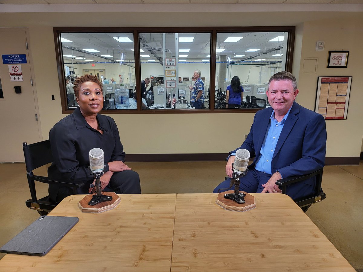 billgatesaz's tweet image. Enjoyed my conversation today with @AudieCornish from @CNN where among other things, we talked about how different things are today compared to when I was an Election Day lawyer in the 2000s. Tune in to #TheAssignment on Thursday for our full conversation.