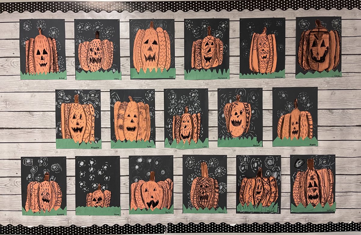 MissJeffery3's tweet photo. From spooky to silly, these pumpkins are a true reflection of artistic talent in grade 2/3! 🎃
#SpookySeason @sttcatholic https://t.co/qI04uckw8K