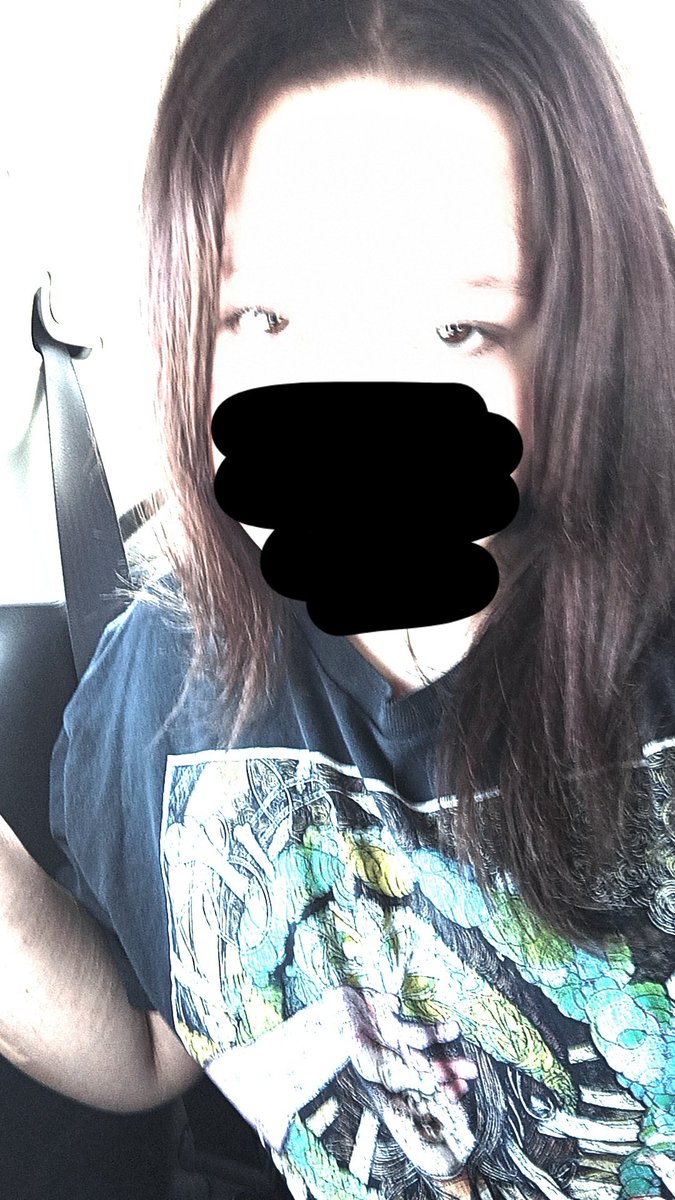 Can't tell if I like this or not face reveal kinda but scars look cute 😻