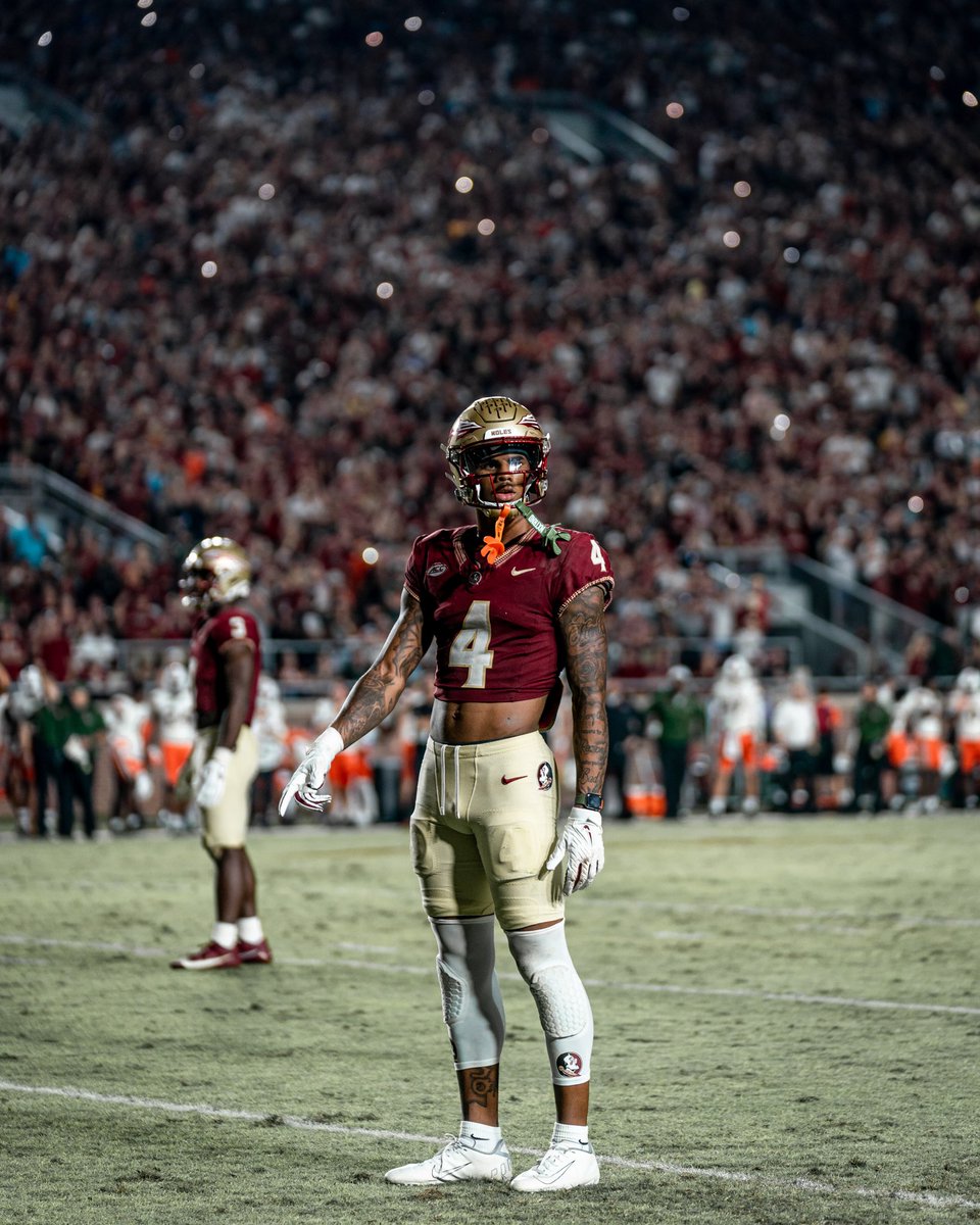 𝓚𝓔𝓞𝓝 𝓒𝓞𝓛𝓔𝓜𝓐𝓝 tweet media