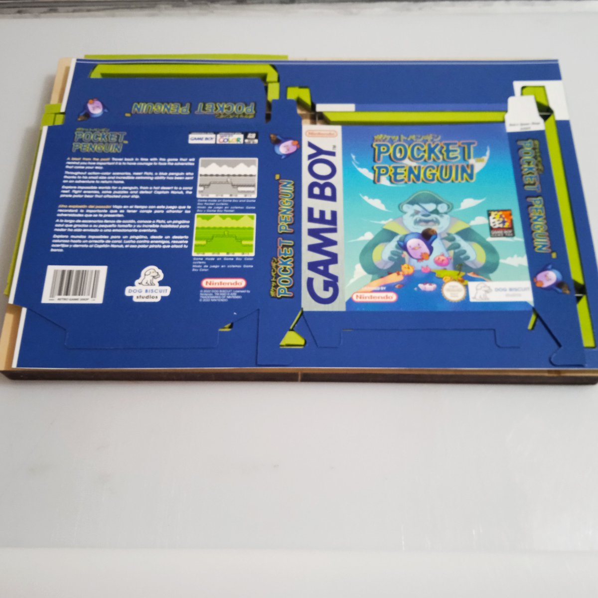 CajasRetro's tweet photo. Que mejor que iniciar el día preparando la edición física de POCKET PENGUIN 🐧 para Game Boy 

Un juego desarrollado por @chimera_warrior   🇲🇽 y que en breve lo tendremos en @Retro_Game_Shop https://t.co/y9IWDyNGpj