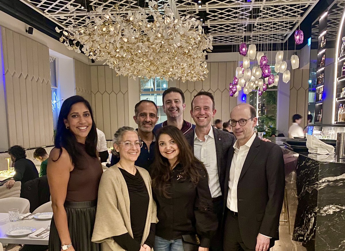 Dr. Kanwal M Farooqi (@kfarooqi) on Twitter photo 👏 Congrats <a href="/isra_valverde/">Isra Valverde</a>, <a href="/czlam/">Chris Lam</a> & organizers for an amazing Symposium on Advanced Pediatric CV Imaging 👌🏼<a href="/SocPedRad/">The Society for Pediatric Radiology</a> 🔥🔥🔥
🙏 Thank u for allowing me to present my work on #FFRCT & #AAOCA
<a href="/shirazmaskatia/">Shiraz Maskatia</a> <a href="/dr_rebecca_b/">Rebecca Beroukhim</a> <a href="/larsgrowo/">Lars Grosse-Wortmann</a> <a href="/RayRcnita/">Nita Ray Chaudhuri, MD, FACC</a> <a href="/purviparwani/">Dr. Purvi Parwani</a> <a href="/hvanspall/">Harriette Van Spall, MD MPH 🇨🇦</a> <a href="/Heart_SCCT/">Heart_SCCT</a> 👏 Congrats <a href="/isra_valverde/">Isra Valverde</a>, <a href="/czlam/">Chris Lam</a> & organizers for an amazing Symposium on Advanced Pediatric CV Imaging 👌🏼<a href="/SocPedRad/">The Society for Pediatric Radiology</a> 🔥🔥🔥
🙏 Thank u for allowing me to present my work on #FFRCT & #AAOCA
<a href="/shirazmaskatia/">Shiraz Maskatia</a> <a href="/dr_rebecca_b/">Rebecca Beroukhim</a> <a href="/larsgrowo/">Lars Grosse-Wortmann</a> <a href="/RayRcnita/">Nita Ray Chaudhuri, MD, FACC</a> <a href="/purviparwani/">Dr. Purvi Parwani</a> <a href="/hvanspall/">Harriette Van Spall, MD MPH 🇨🇦</a> <a href="/Heart_SCCT/">Heart_SCCT</a>