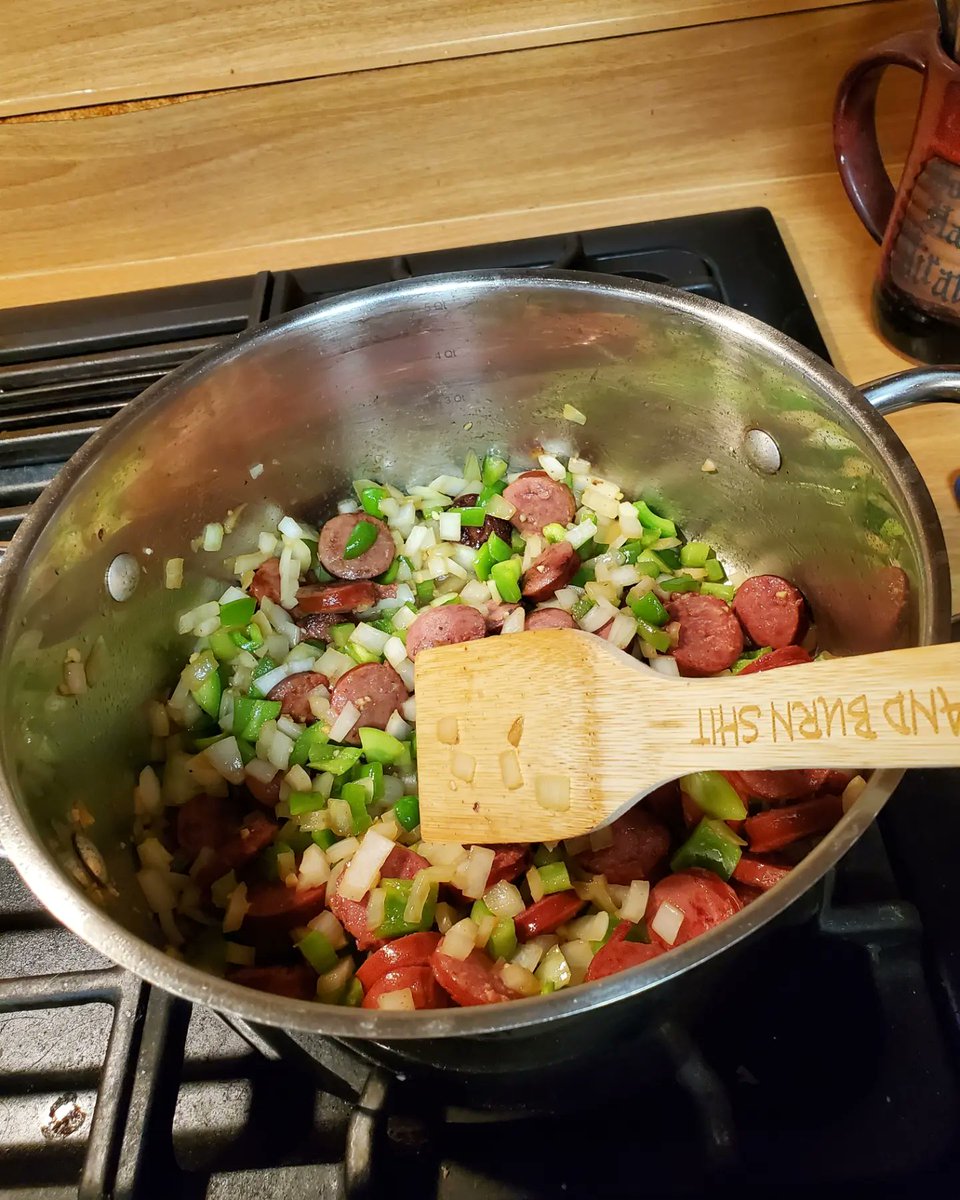 jingerly's tweet photo. There is a running joke in my family that I cannot make red beans because of one incident where I attempted a slow cooker red bean recipe at the suggestion of my father, which was a disaster. https://t.co/XdwOwc1JoI