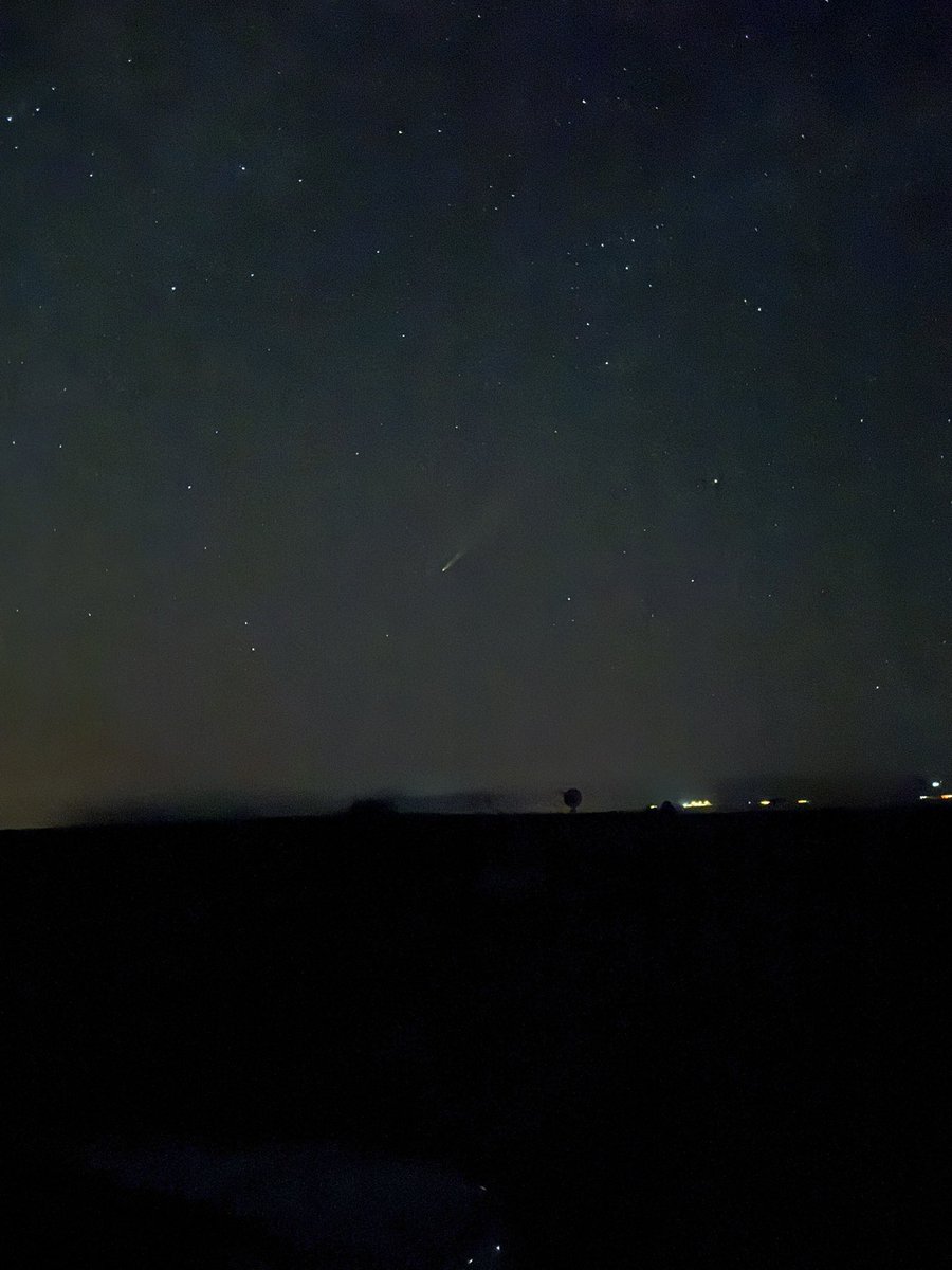 rartale's tweet photo. Fotos del cometa Tsuchinshan desde Ovalle, cuarta región de Coquimbo, esto con fecha 21/10/2024

#cometadelsiglo https://t.co/d1lz1wZUkf