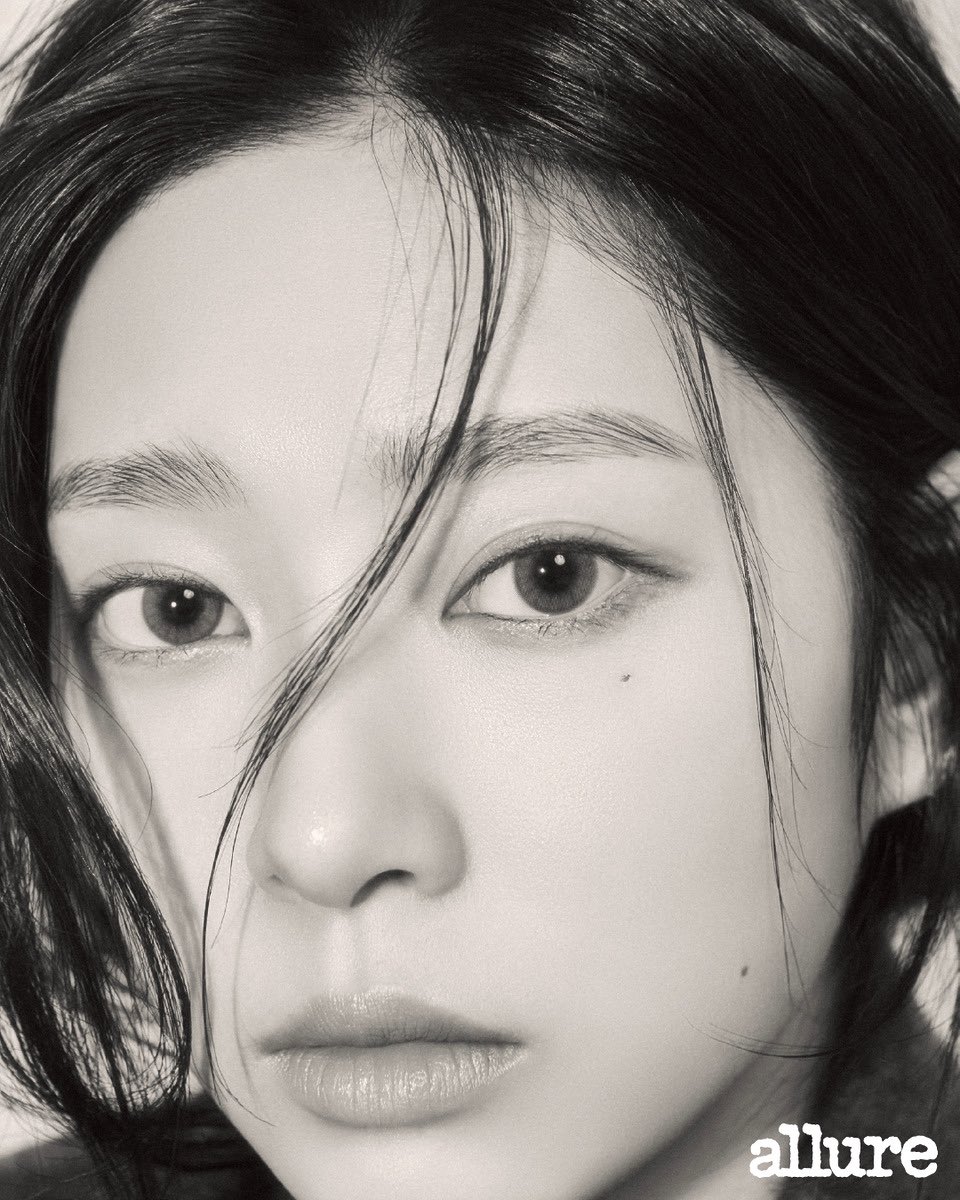 KMJUpdates's tweet photo. 📸 | 241022 Kim Minju for Allure Korea

☆https://t.co/dJN3XtJPM0

#김민주 #민주 #ミンジュ #KimMinJu @minju_official_ https://t.co/E8le0e2Hpd