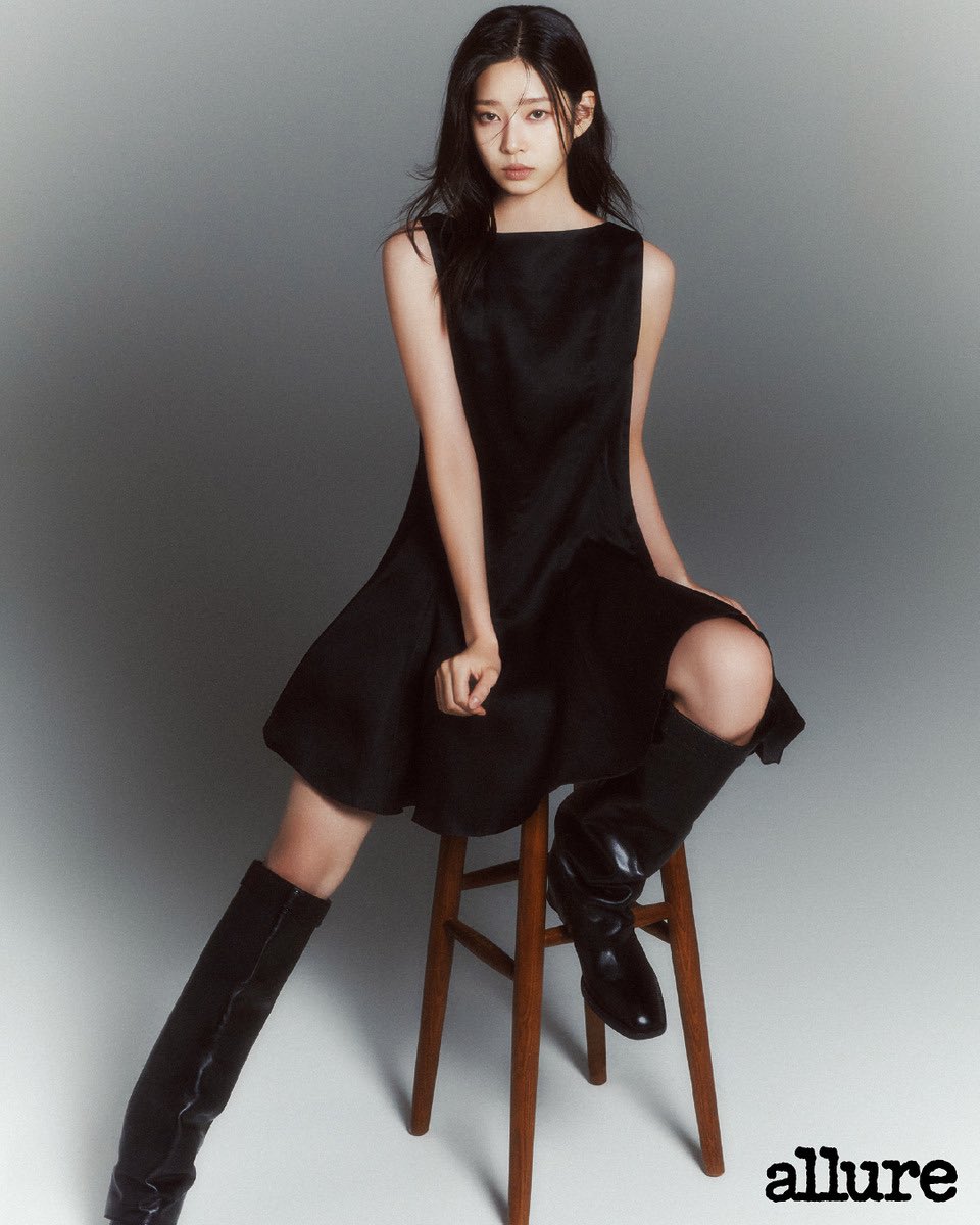 KMJUpdates's tweet photo. 📸 | 241022 Kim Minju for Allure Korea

☆https://t.co/dJN3XtJPM0

#김민주 #민주 #ミンジュ #KimMinJu @minju_official_ https://t.co/E8le0e2Hpd