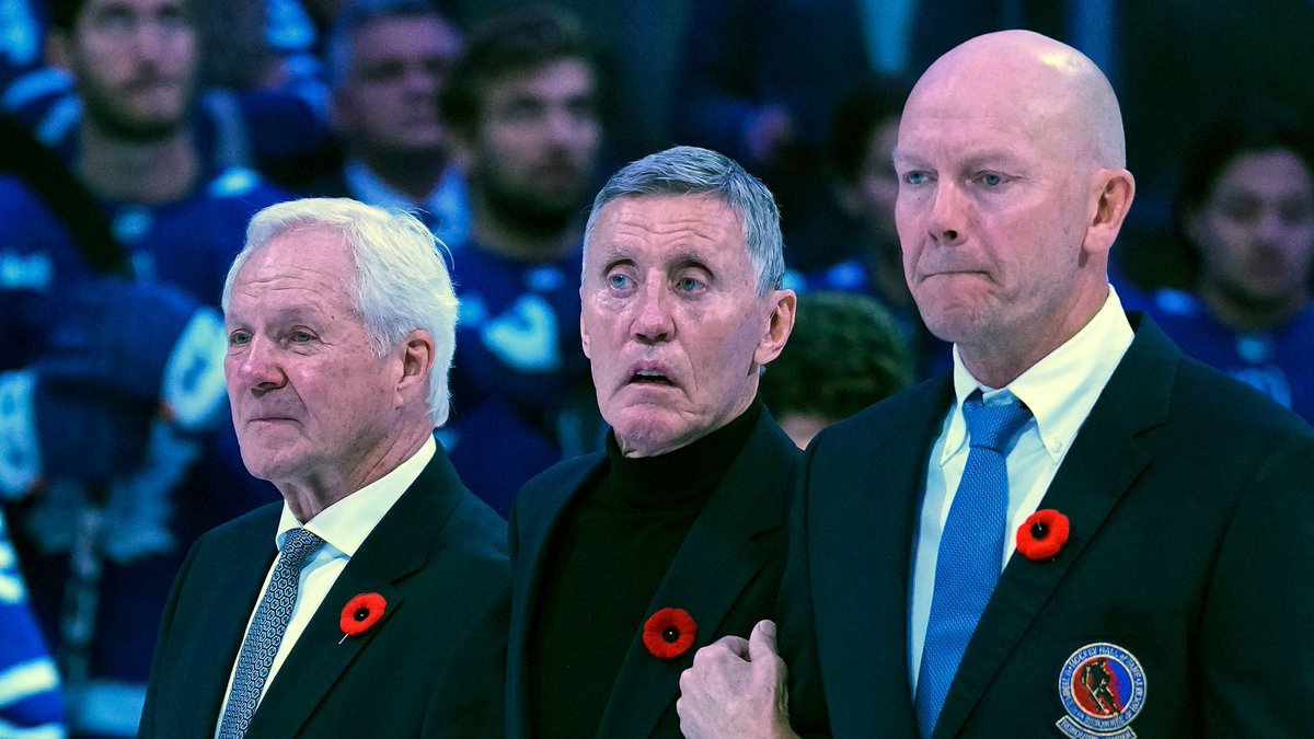 OliverChase21's tweet image. Love Mats giving Borje Salming and Darryl Sittler a shoutout. #PureClass  #LeafsForever #LeafsNation #Leafs #Sundin #Salming #Sittler