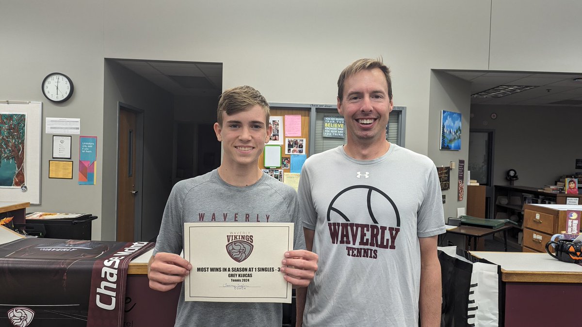 VikeTennis's tweet photo. NEW RECORD ALERT! Grey was presented a certificate for most wins in a season at 1 Singles ... by the guy who was the previous record holder. Way to go, Grey! https://t.co/CvH8ipA6Gy
