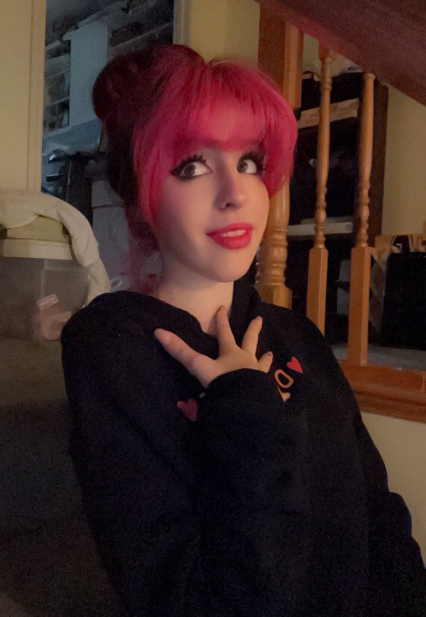 Kathereal tweet media
