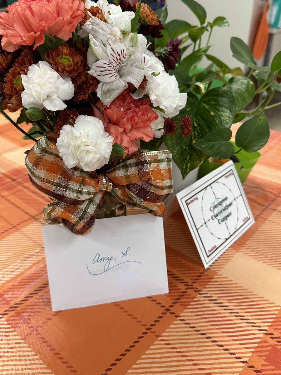 Truly thankful today as I received these two very thoughtful surprises of appreciation. So very thankful to be appreciated as I’m getting to know this wonderful, new to me school! <a href="/PotSpringEl/">Pot Spring</a> <a href="/JMartinPSES/">Jane Martin</a>