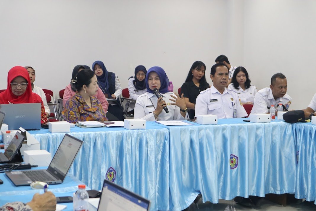 Audiensi Wakil wali kota Jakarta Timur, sebagai tindak lanjut program literasi digital di RPTRA Payung Tunas Teratai diimplementasikan dalam program terkait sistem manajemen informasi kinerja melalui sistem PINTAR di Jakarta Timur (SSP). Kampus C, 16 Oktober 2024.