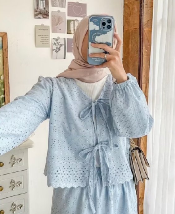 smgtcmiw725's tweet image. Rekomendasi One Seat lucu yang affordable tapi bagus buat berbagai acara. 

🤍s.shopee.co.id/4VKyUHtE53

🤍s.shopee.co.id/8KXh468Far

🤍s.shopee.co.id/9zfv3XA4mx

🤍

#oneseat #bajulucu #bajukorea #ootd #OOTDStyle