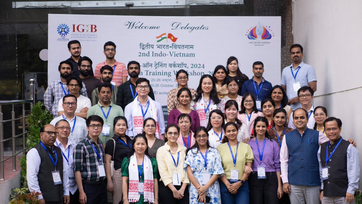 RajeshPandeyLab's tweet photo. Kudos to Women power driving the #IndoVietnam workshop on NGS and AMR. @IGIBSocial @souvik_csir @PMOIndia @narendramodi @MEAIndia @CSIR_IND https://t.co/fcKVNkQgX2