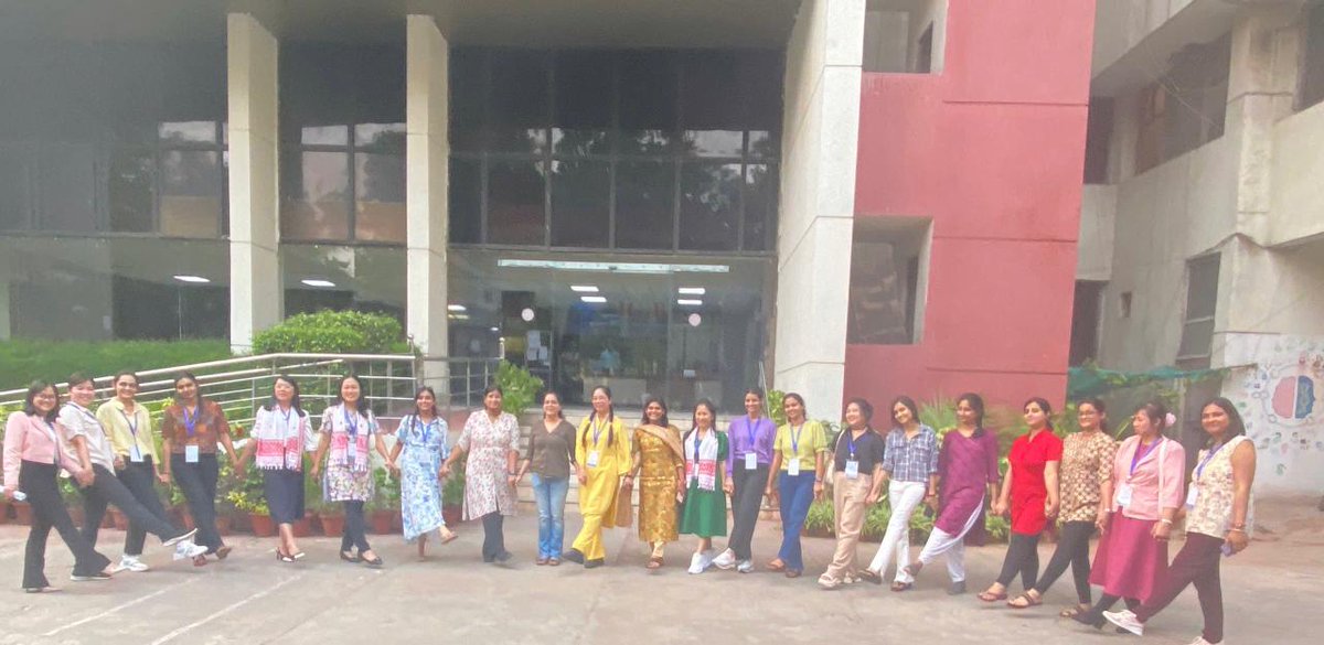 INtegrative GENomics of HOst-PathogEn Lab (@rajeshpandeylab) on Twitter photo Kudos to Women power driving the #IndoVietnam workshop on NGS and AMR. <a href="/IGIBSocial/">CSIR-IGIB</a> <a href="/souvik_csir/">souvik</a> <a href="/PMOIndia/">PMO India</a> <a href="/narendramodi/">Narendra Modi</a> <a href="/MEAIndia/">Randhir Jaiswal</a> <a href="/CSIR_IND/">CSIR, India</a> Kudos to Women power driving the #IndoVietnam workshop on NGS and AMR. <a href="/IGIBSocial/">CSIR-IGIB</a> <a href="/souvik_csir/">souvik</a> <a href="/PMOIndia/">PMO India</a> <a href="/narendramodi/">Narendra Modi</a> <a href="/MEAIndia/">Randhir Jaiswal</a> <a href="/CSIR_IND/">CSIR, India</a>