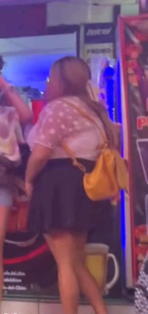 LadrondeTacos tweet media