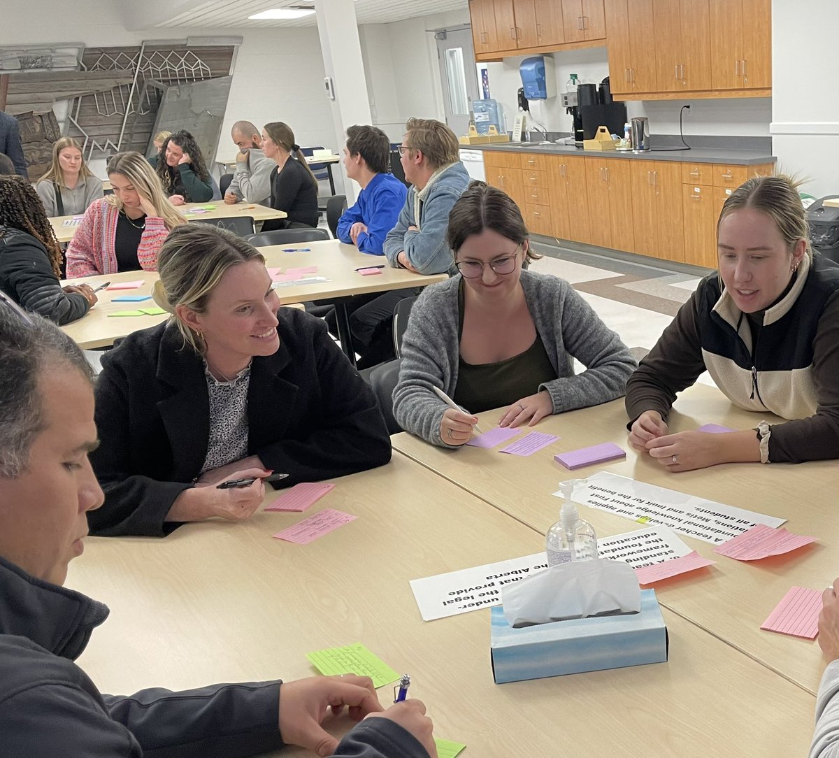Great afternoon with our <a href="/rdpschools/">rdpschools</a> New Teacher Mentorship Group! Thanks <a href="/Coles_Notes_/">Dan Coles</a> from <a href="/albertateachers/">Alberta Teachers' Association</a> for your session and to <a href="/60Local/">RD City ATA Local 60</a> for connecting with the group!