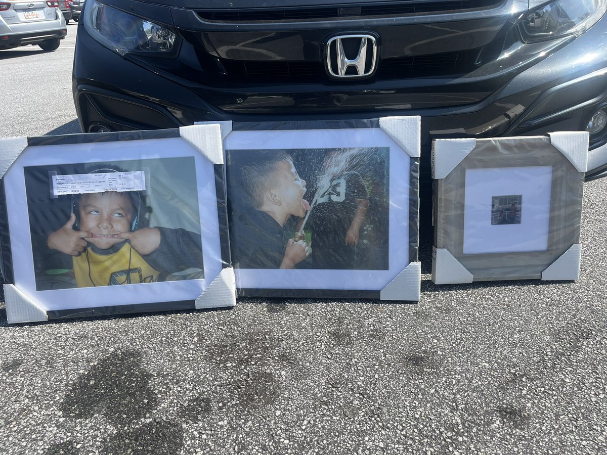 briyordonez's tweet photo. I have three photographs up at the Atlanta Photography group until Nov 9th! https://t.co/1rsiz88yuL