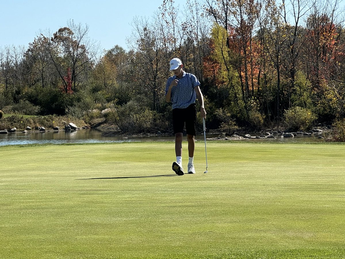 LukeDecker28's tweet photo. Had a solid weekend at Rock Hollow Golf course to end the year. I shot 79 R1 and 78 R2 to finish at T-6 on the leaderboard. Thanks for @injrgolf for hosting had a great time! https://t.co/W4hP0Q5QGf