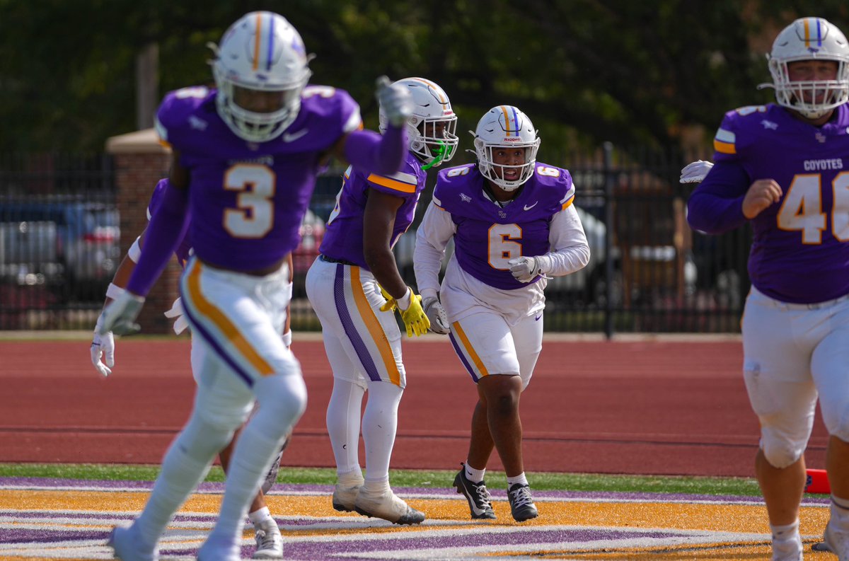 Another exciting homecoming weekend in the books!
🏐Volleyball upset No. 6 ranked Oklahoma Wesleyan 3-1
⚾️Baseball received their championship rings
📣Cheer and dance came together with an awesome halftime performance
🏈Football defeated Avila University 38-3
#ROLLYOTES